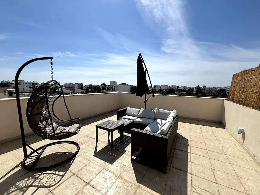 Apartment Palm View Residence With Private Rooftop Larnaca
